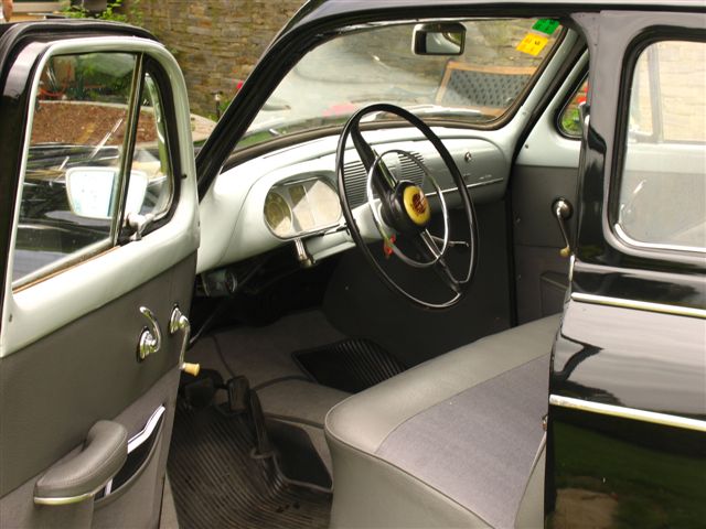 Seat1400B M-176.363 063.jpg